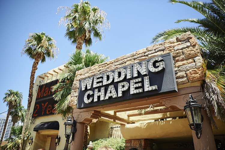 Wedding Chapel Sign Palm Trees Hip Elvis Las Vegas Destination Wedding http://www.roseimages.co.uk/
