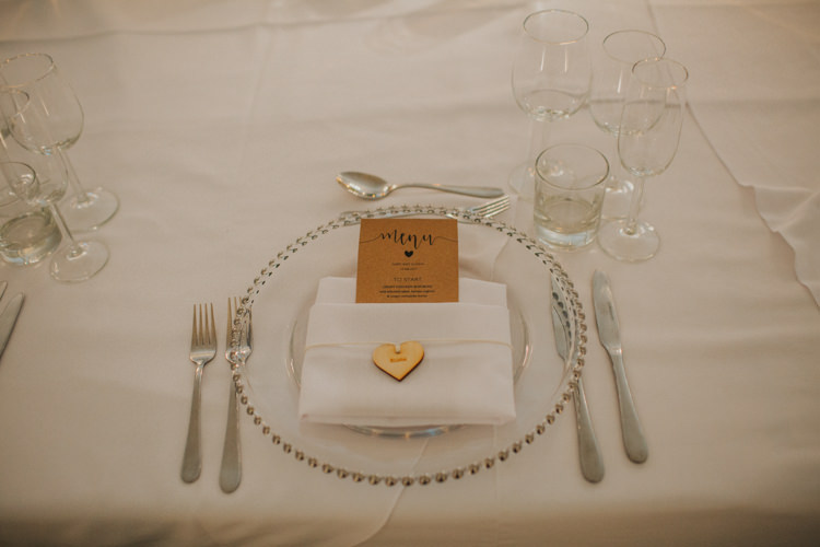 Chic Romantic Florals Candlelight Wedding http://lisawebbphotography.co.uk/