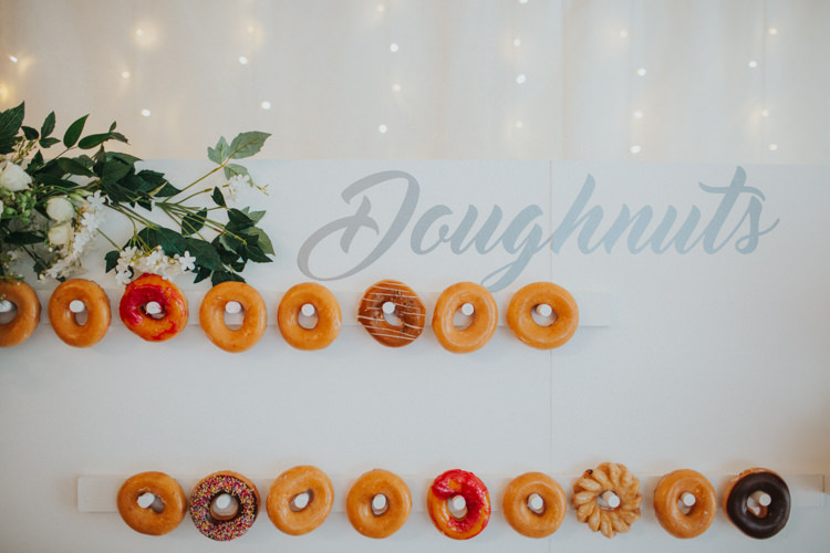 Doughnut Wall Modern Calligraphy Fairy Lights Chic Romantic Florals Candlelight Wedding http://lisawebbphotography.co.uk/