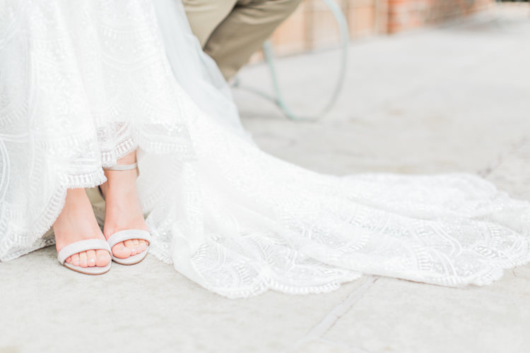 Simple Elegant Luxe Blush Pink Wedding http://katymelling.com/