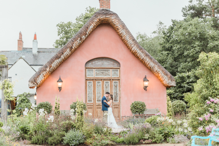Simple Elegant Luxe Blush Pink Wedding http://katymelling.com/