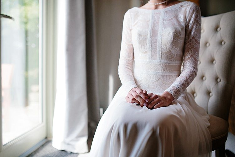 Grey Lavender Blush Country Restaurant Wedding http://www.whelanphotography.co.uk/