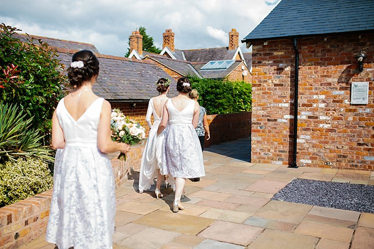 Grey Lavender Blush Country Restaurant Wedding http://www.whelanphotography.co.uk/