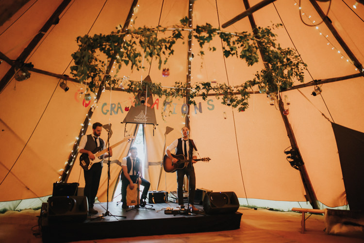 Incredibly Pretty Thoughtful Tipi Wedding http://katewatersphotography.com/
