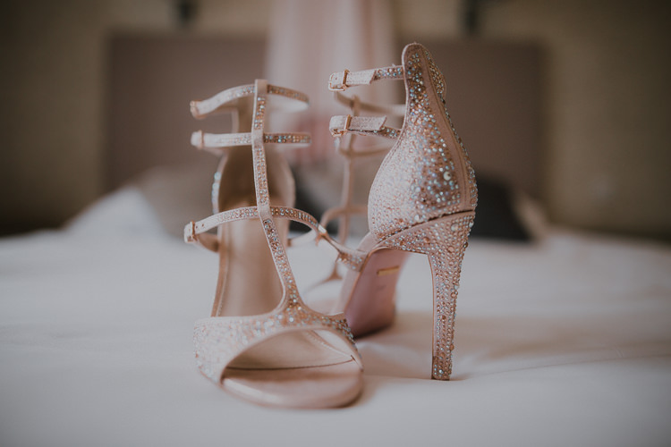 Vintage Circus Funfair Wedding http://theliferomantic.co.uk/