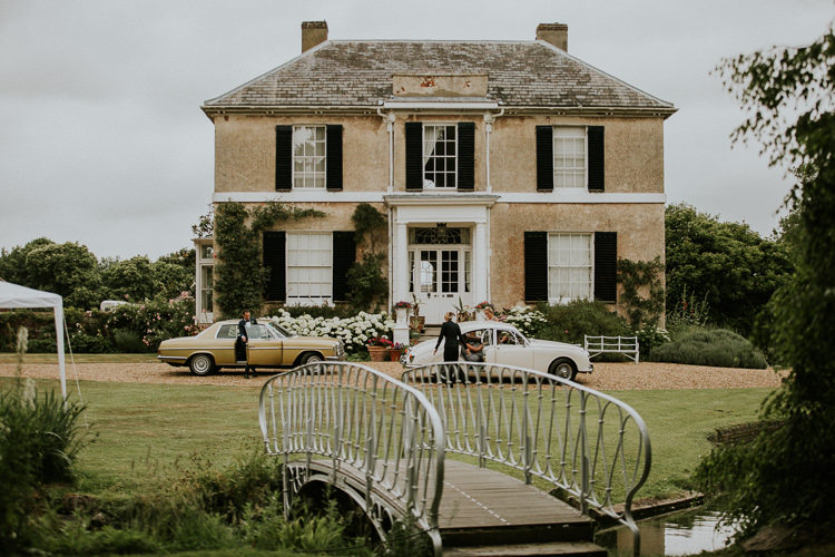 Vintage Circus Funfair Wedding http://theliferomantic.co.uk/