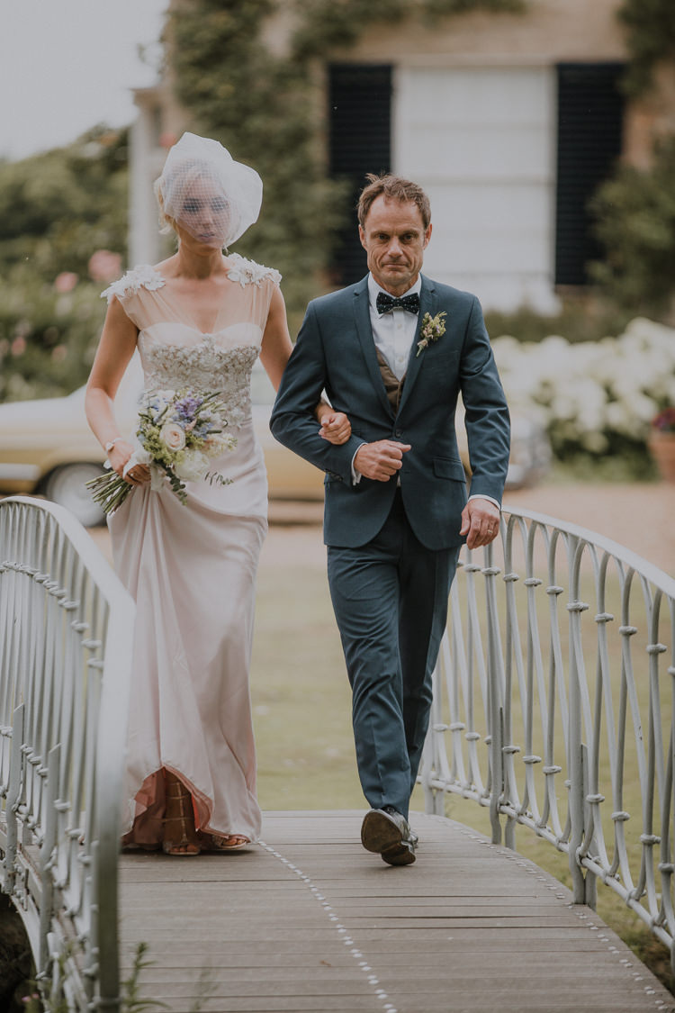 Bride Bridal Dress Gown Tulle Sleeves Veil Vintage Circus Funfair Wedding http://theliferomantic.co.uk/