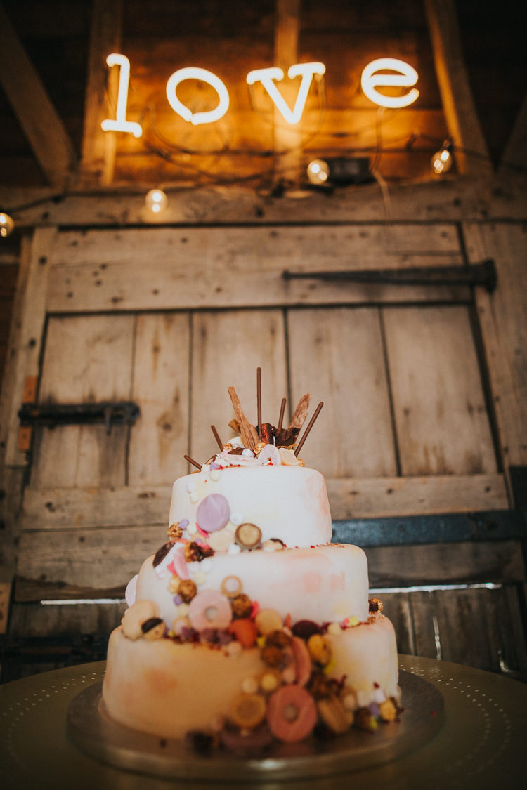 Macaron Cake Vintage Circus Funfair Wedding http://theliferomantic.co.uk/
