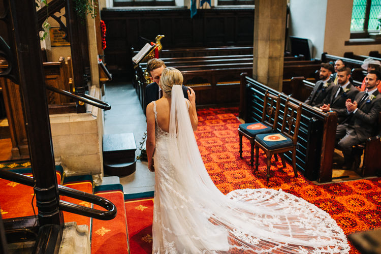 Exquisite Relaxed Rustic Barn Wedding http://www.emiliemay.com/