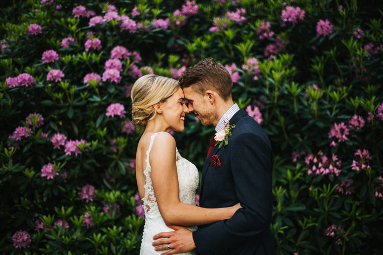 Exquisite Relaxed Rustic Barn Wedding http://www.emiliemay.com/