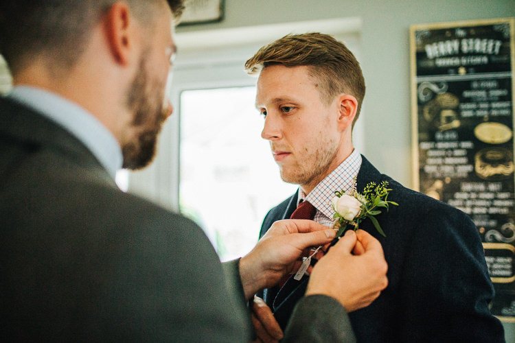Exquisite Relaxed Rustic Barn Wedding http://www.emiliemay.com/