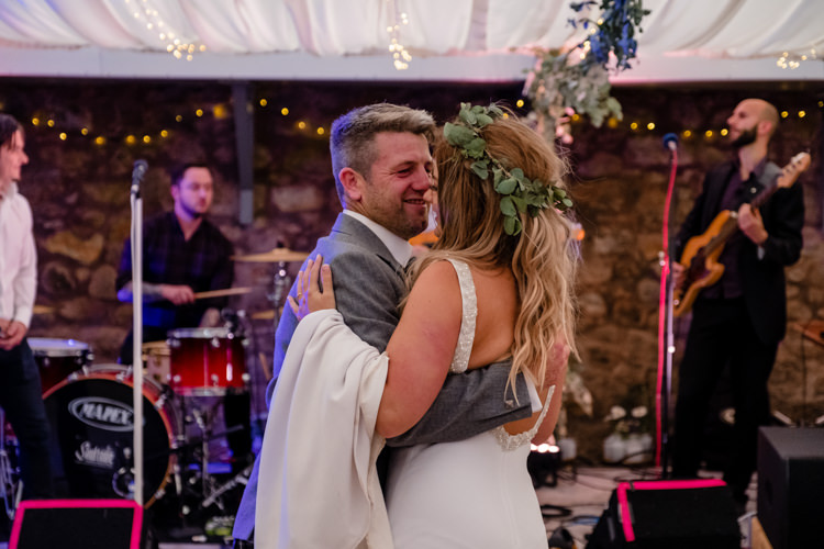 Boho Eucalyptus Green White Modern Wedding http://www.euanrobertsonweddings.com/