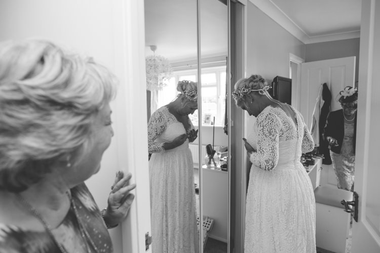 Quirky Rustic Farm Wedding https://ragdollphotography.co.uk/