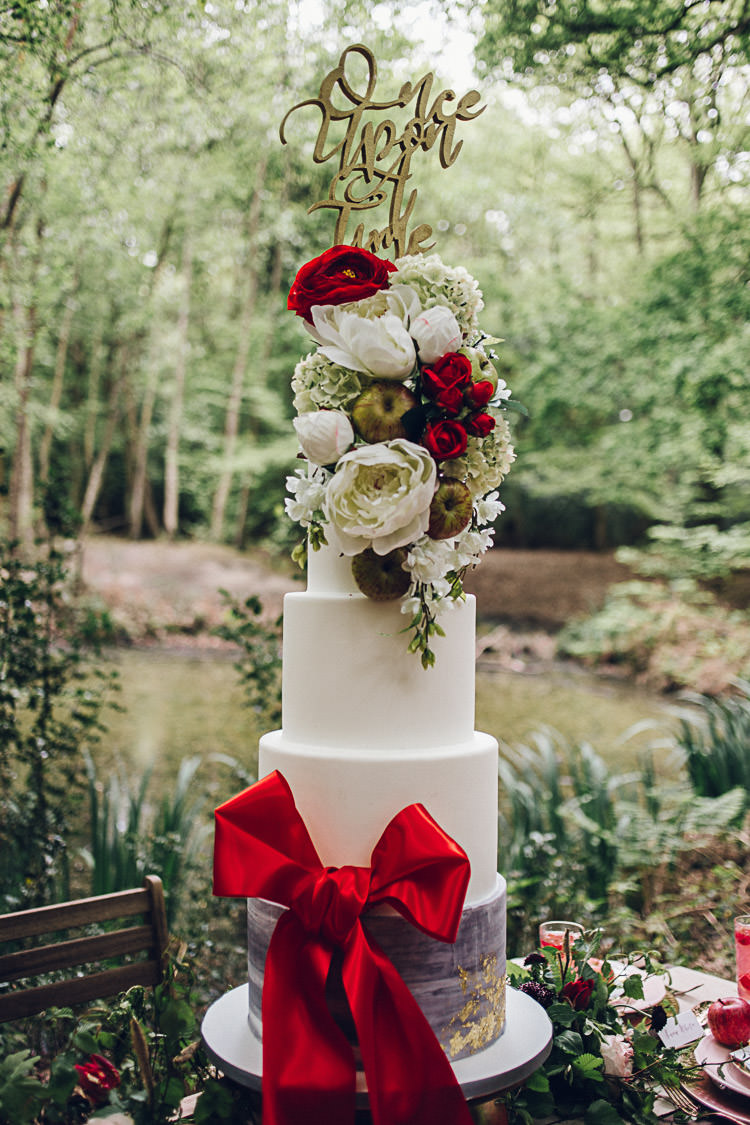 Tall Five Tier Cake Ribbon Red Magical Snow White Woodland Wedding Ideas https://www.chloeleephoto.co.uk/