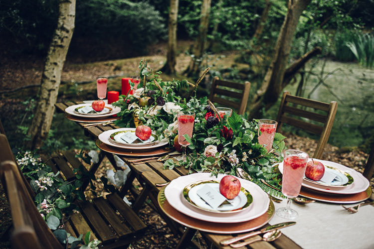 Tablescape Flowers Red Green Outdoor Decor Table Styling Magical Snow White Woodland Wedding Ideas https://www.chloeleephoto.co.uk/