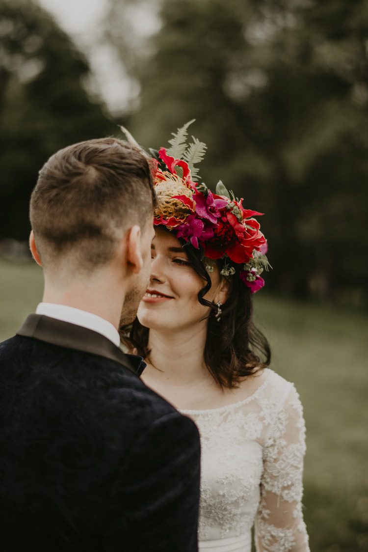 Large Flower Crown Bride Bridal Headdress Vibrant Tropical Wedding Ideas http://foto-memories.co.uk/