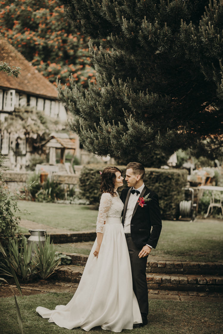 Vibrant Tropical Wedding Ideas http://foto-memories.co.uk/