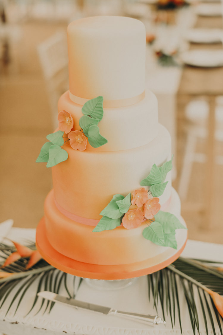 Ombre Orange Cake Flowers Leaves Vibrant Tropical Wedding Ideas http://foto-memories.co.uk/