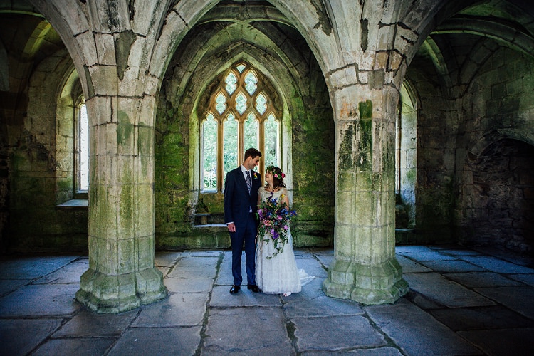 Eco Friendly Floral Filled Wedding http://kellyjphotography.co.uk/
