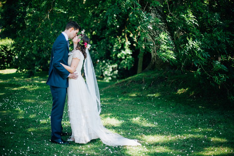 Eco Friendly Floral Filled Wedding http://kellyjphotography.co.uk/