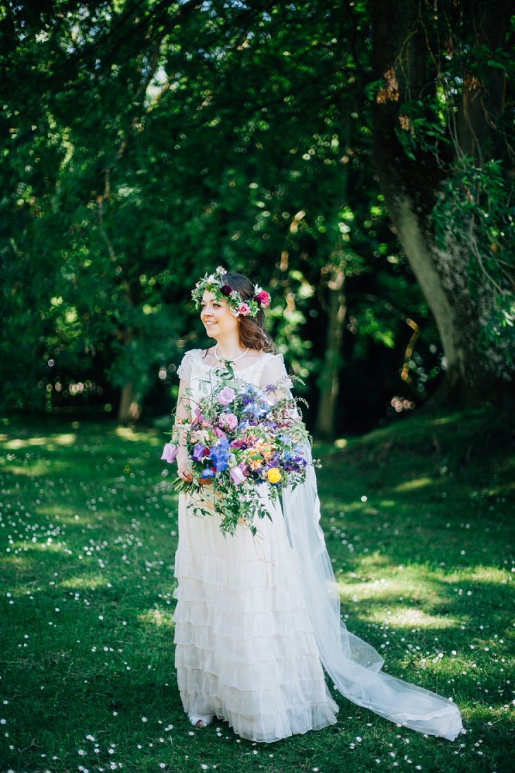 Vintage Dress 1930s Bride Bridal Ruffle Tier Veil Flowers Bouquet Eco Friendly Floral Filled Wedding http://kellyjphotography.co.uk/