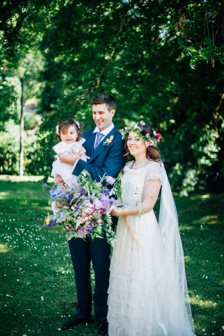 Eco Friendly Floral Filled Wedding http://kellyjphotography.co.uk/