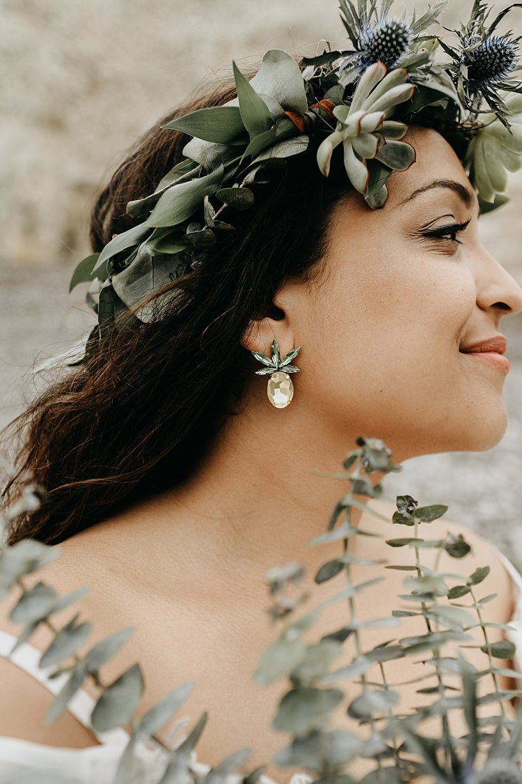 Make Up Bride Bridal Rustic Greenery Copper Chateau Wedding in France http://hindmari.com/