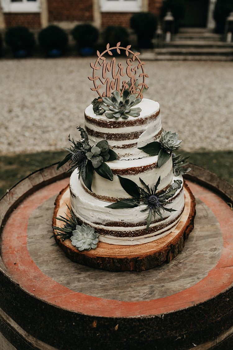 Naked Cake Buttercream Sponge Topper Rustic Greenery Copper Chateau Wedding in France http://hindmari.com/