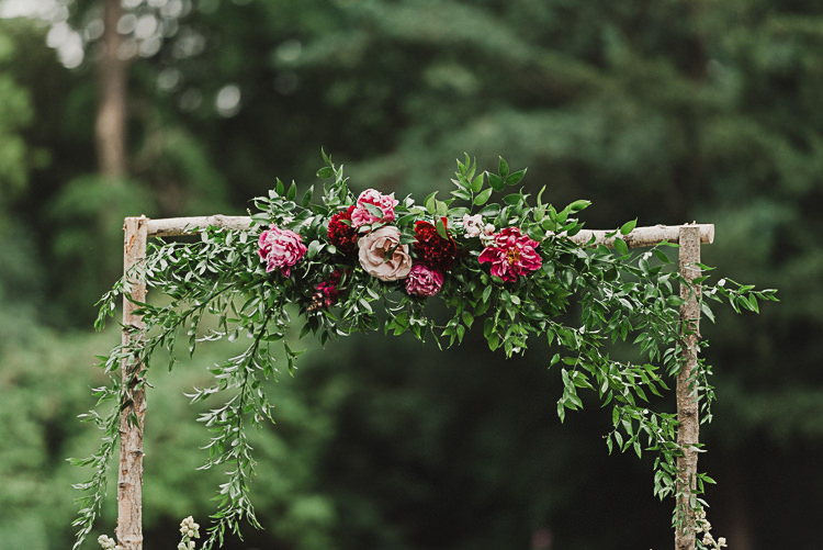 Roses Pink Red Greenery Stylish Woodland Tipi Wedding Flower Arch https://willpatrickweddings.com/