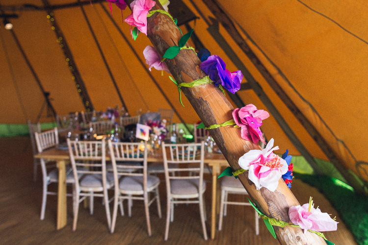 Outdoorsy Welcoming Colourful Tipi Wedding http://www.sallytphoto.com/
