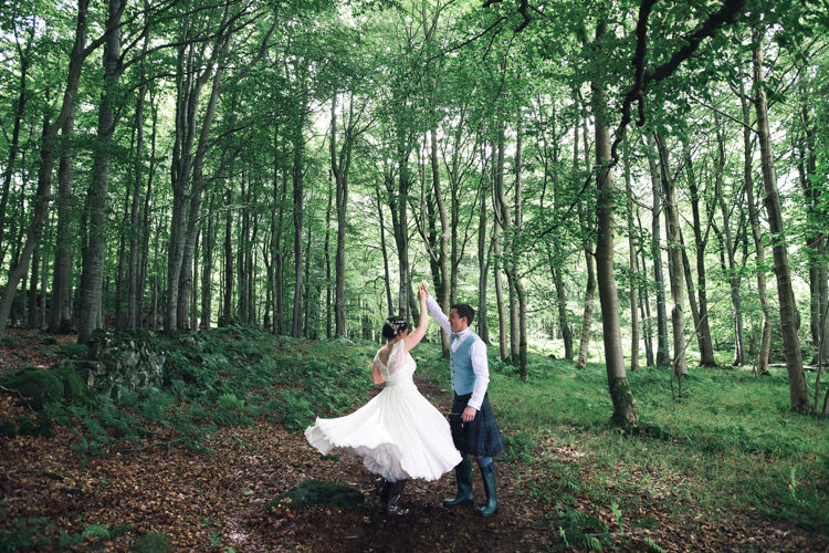 Outdoorsy Welcoming Colourful Tipi Wedding http://www.sallytphoto.com/