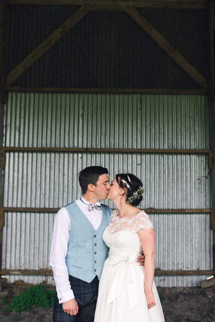 Outdoorsy Welcoming Colourful Tipi Wedding http://www.sallytphoto.com/