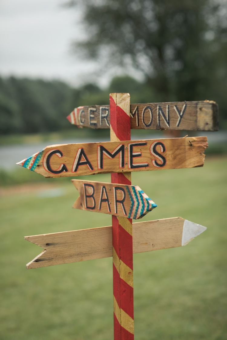 Wooden Painted Sign Post Boho Festival Tipi Wedding http://alexaclarkekent.com/