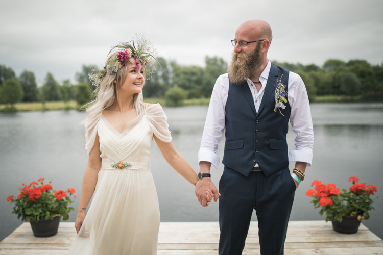 Boho Festival Tipi Wedding http://alexaclarkekent.com/