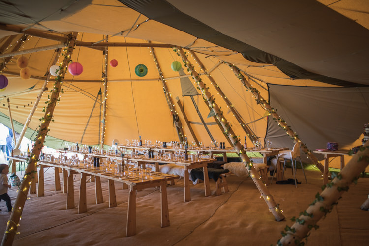 Fairy Lights Bunting Boho Festival Tipi Wedding http://alexaclarkekent.com/