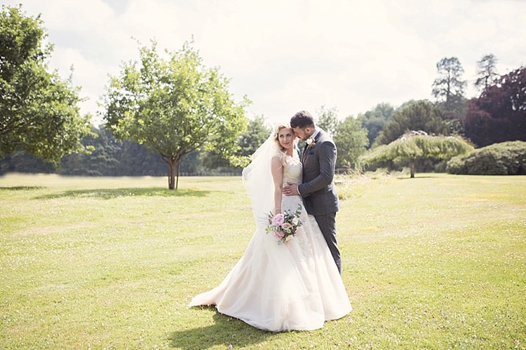 Classic Romantic Pretty Wedding https://kerryannduffy.com/