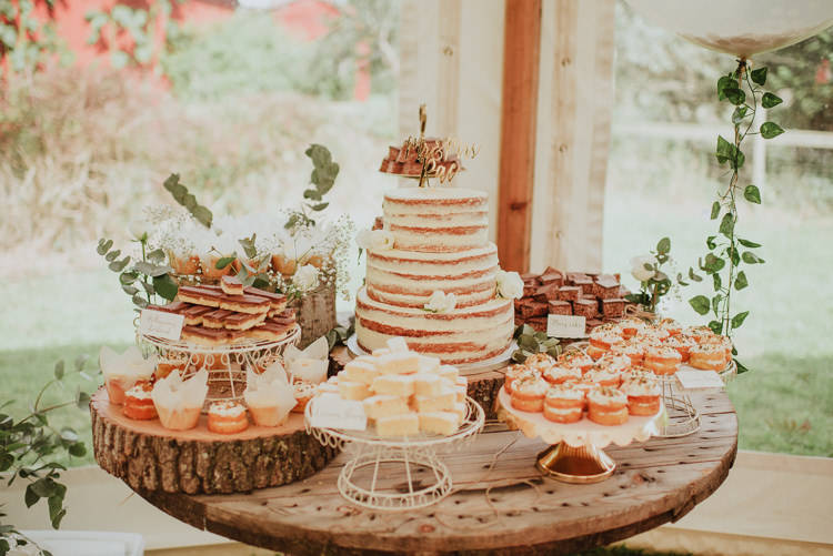 Cake Table Naked Sponge Desserts Rustic Greenery White Apple Orchard Wedding http://bigbouquet.co.uk/