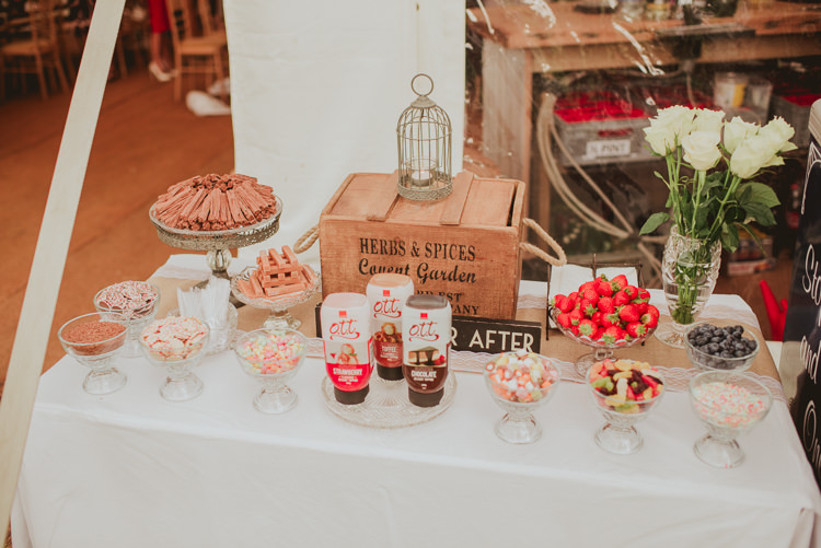 Rustic Greenery White Apple Orchard Wedding http://bigbouquet.co.uk/
