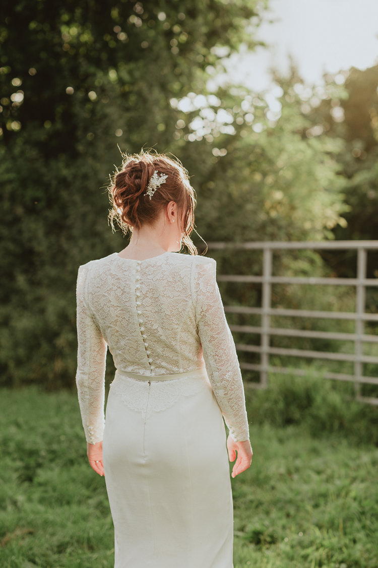 Lace Top Sleeves Bride Bridal Dress Gown Skirt Sassi Holford Belt Buttons Rustic Greenery White Apple Orchard Wedding http://bigbouquet.co.uk/