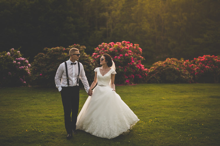 Black Tie Glamour Country Estate Wedding https://www.chrisblackledgephotography.co.uk/