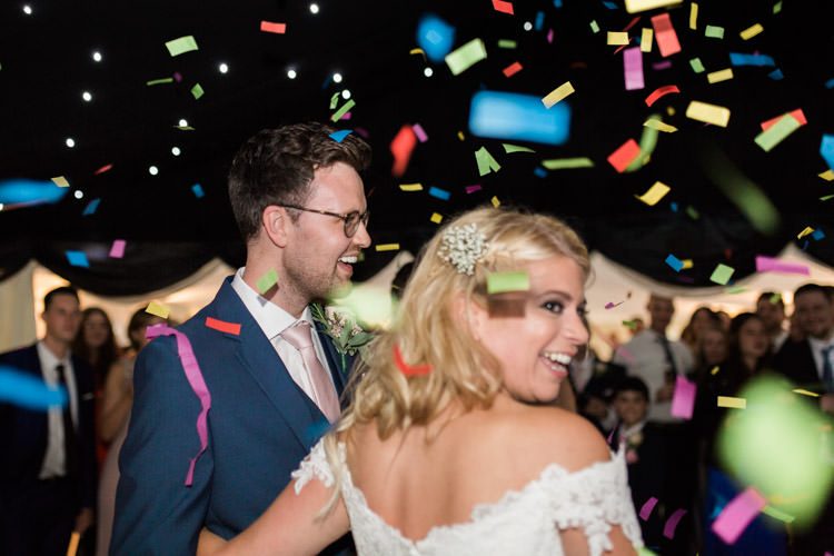 Confetti Bomb First Dance Simple Natural Honest Marquee Wedding https://www.gemmagiorgio.com/