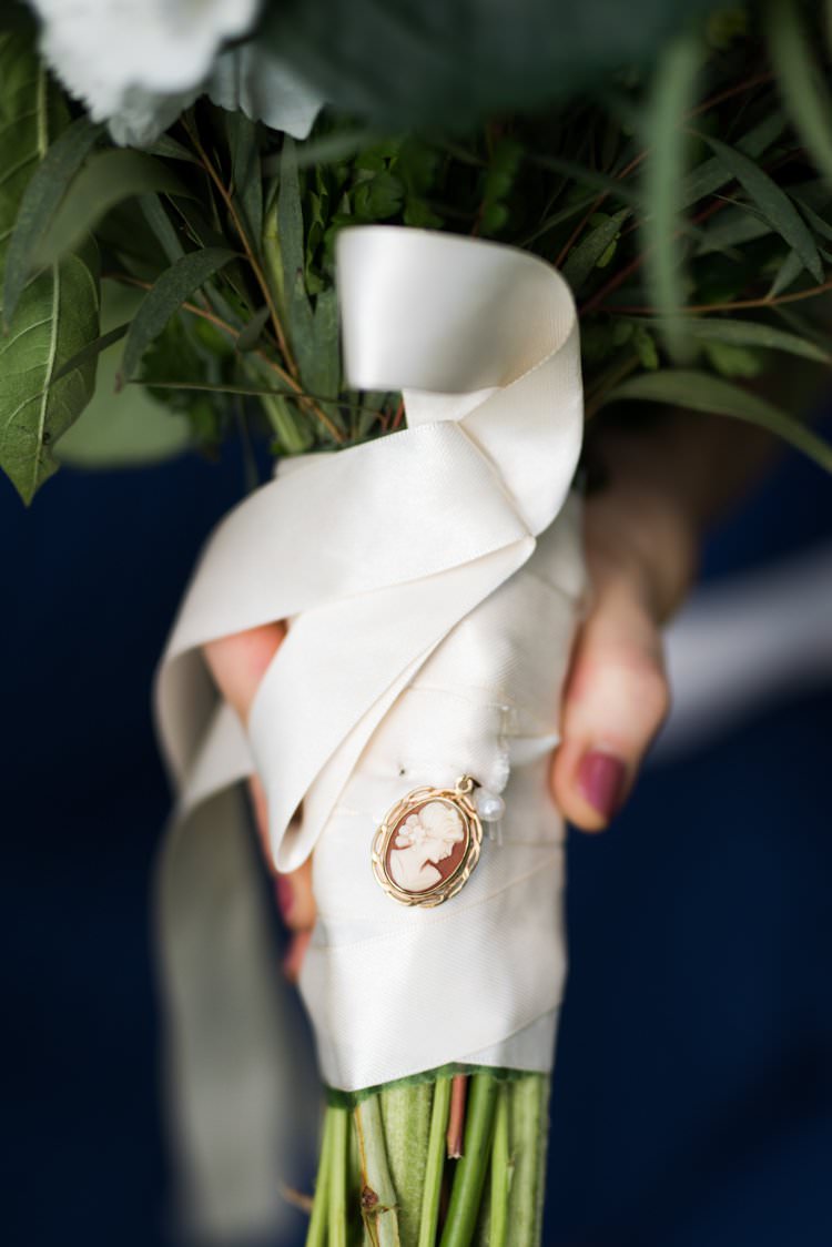 Bouquet Brooch Keepsake Yellow Navy Outdoor Tuscany Wedding http://www.natalymontanari.com/