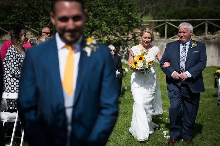 Bride Aisle Sunflower Bouquet Yellow Navy Outdoor Tuscany Wedding http://www.natalymontanari.com/