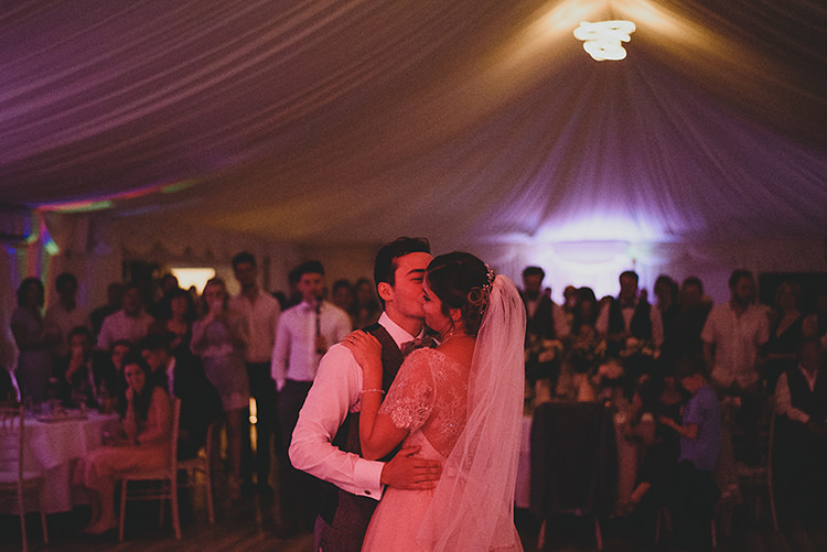 Vintage Retro Inspired Pastel Wedding https://www.georgiarachael.com/