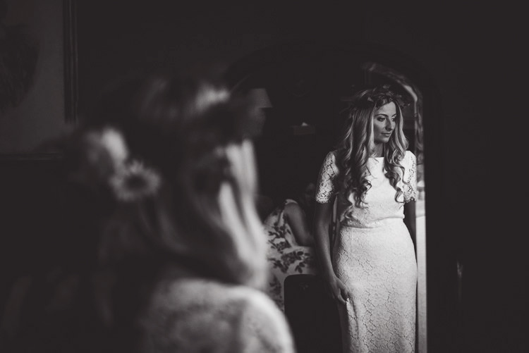 Bohemian Creative Summer Barn Wedding http://www.pocketsquarephotography.com/