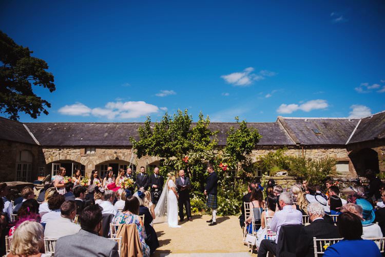 Bohemian Creative Summer Barn Wedding http://www.pocketsquarephotography.com/