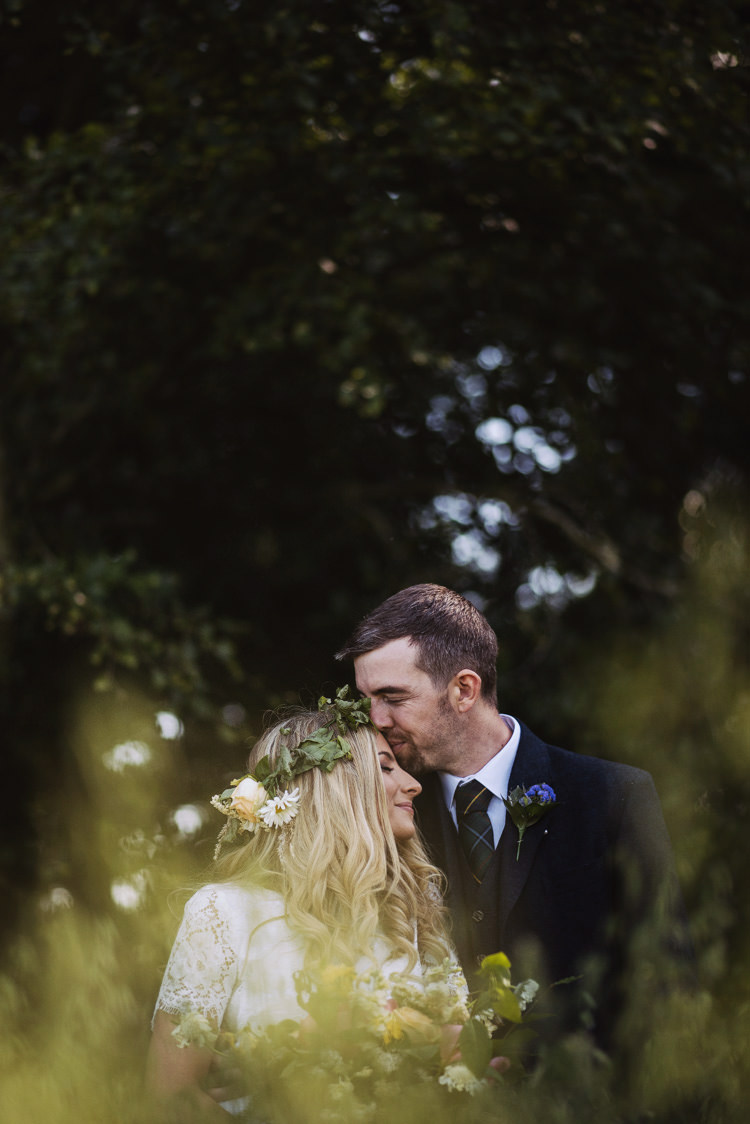 Bohemian Creative Summer Barn Wedding http://www.pocketsquarephotography.com/