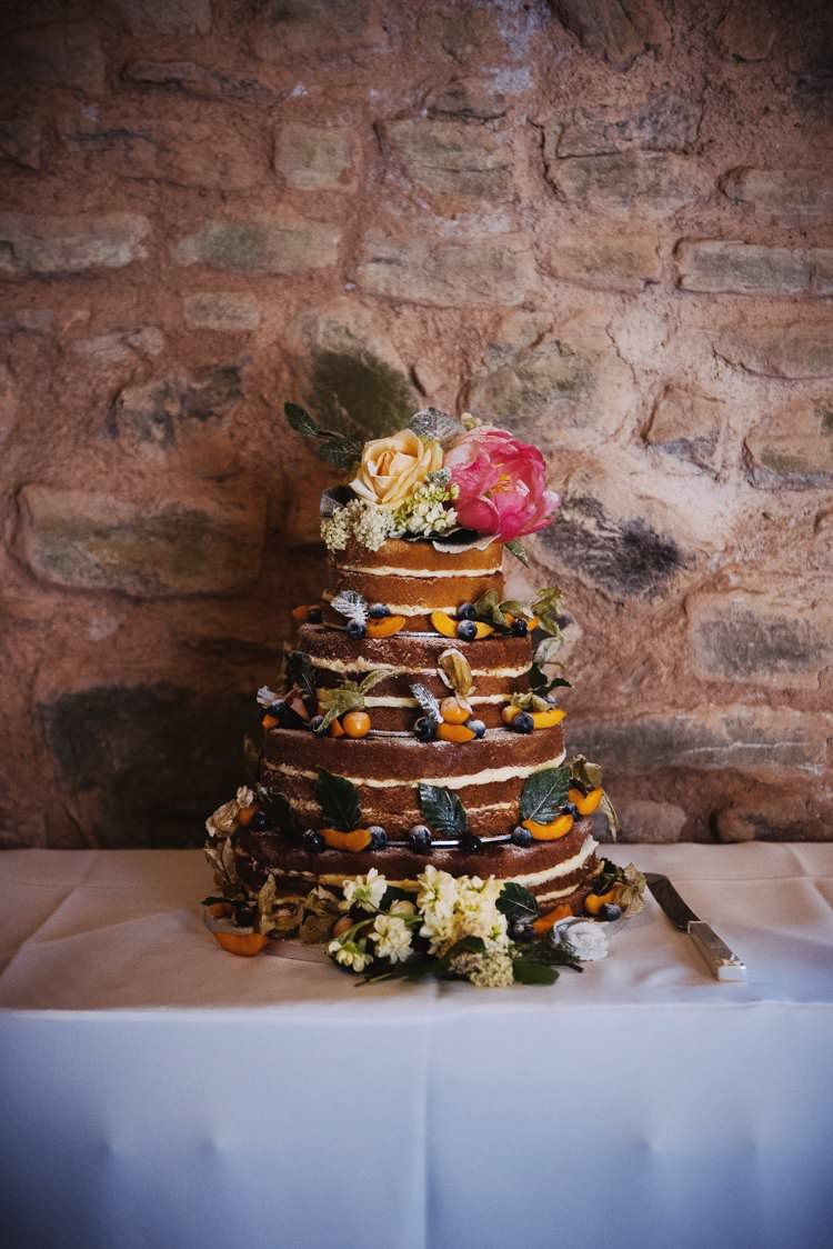 Naked Cake Sponge Layers Flowers Fruit Bohemian Creative Summer Barn Wedding http://www.pocketsquarephotography.com/