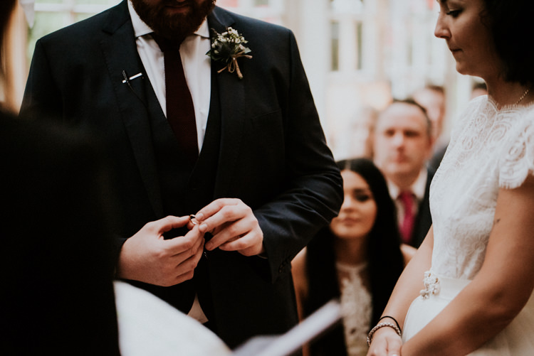 Unique Personal Natural Wedding Style https://photo.shuttergoclick.com/
