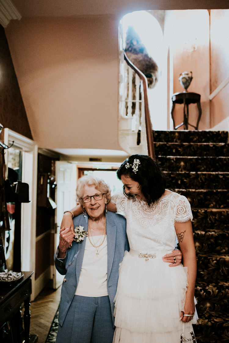 Unique Personal Natural Wedding Style https://photo.shuttergoclick.com/